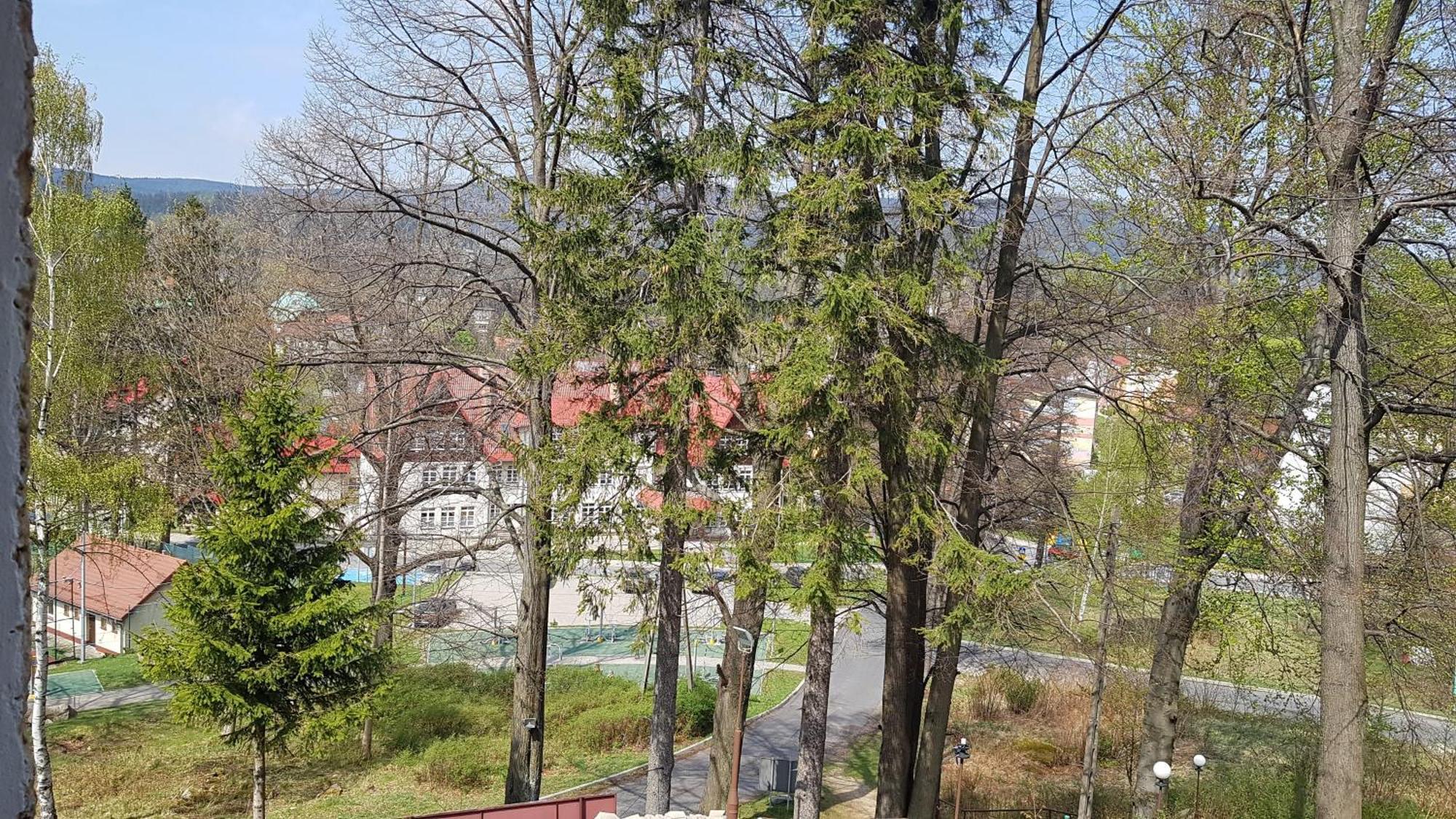 Dom Wczasowy Przy Skalkach Szklarska Poreba Bilik gambar