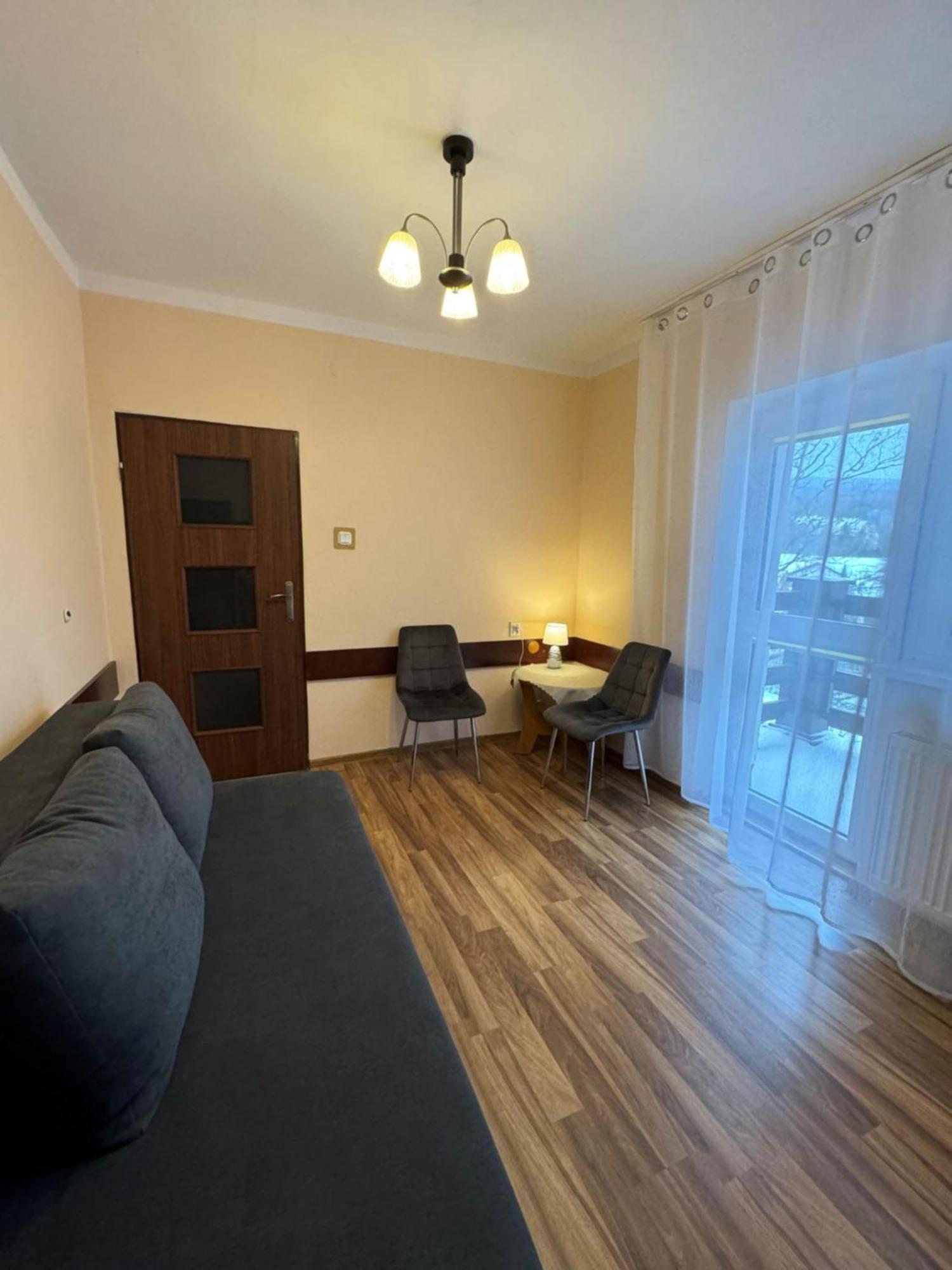 Dom Wczasowy Przy Skalkach Szklarska Poreba Luaran gambar